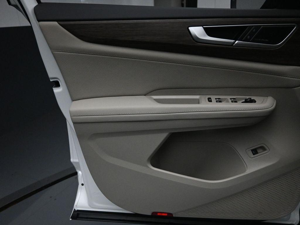 new 2026 Volkswagen Atlas car, priced at $57,965