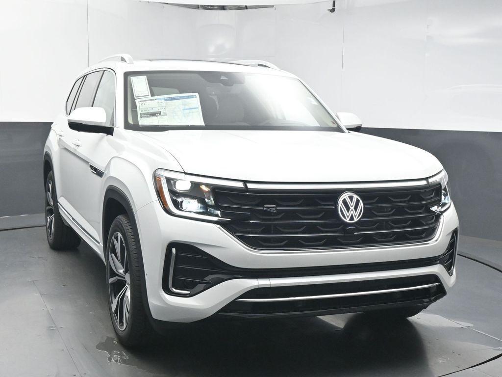 new 2026 Volkswagen Atlas car, priced at $57,965