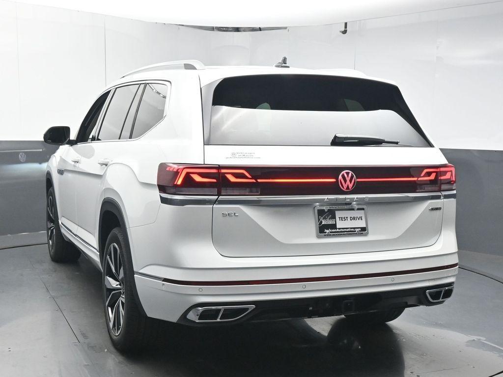 new 2026 Volkswagen Atlas car, priced at $57,965