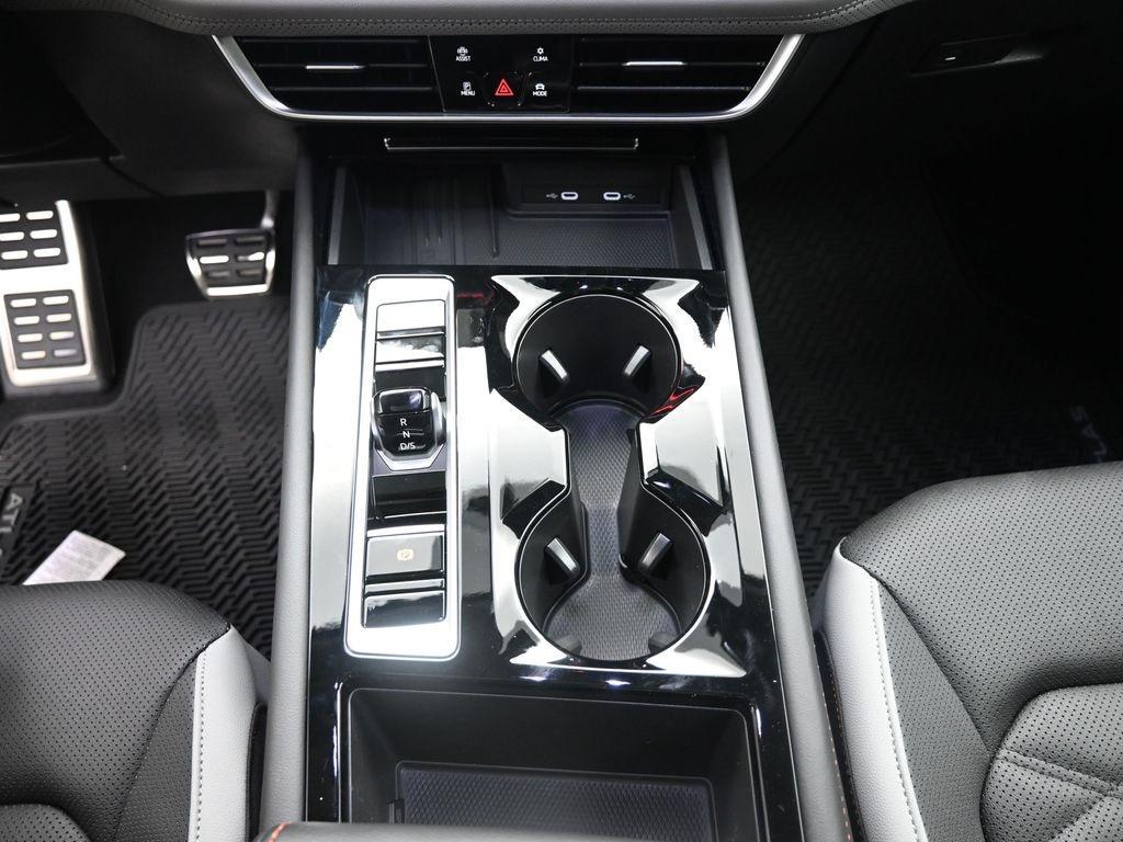 new 2025 Volkswagen Atlas car, priced at $45,101