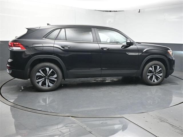 new 2025 Volkswagen Atlas Cross Sport car, priced at $39,716