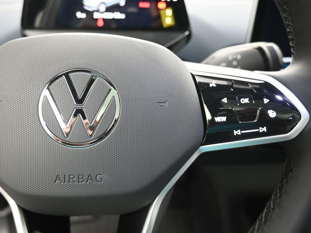 new 2025 Volkswagen ID.4 car, priced at $54,376