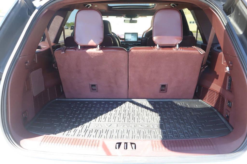 used 2022 Lincoln Aviator car, priced at $39,995