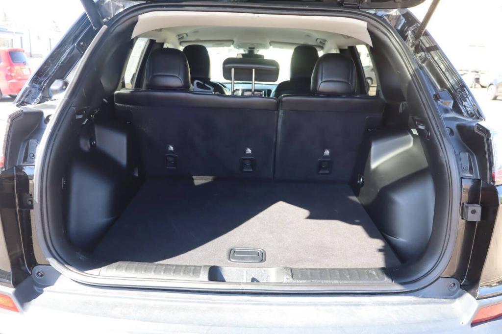 used 2019 Jeep Cherokee car, priced at $16,995