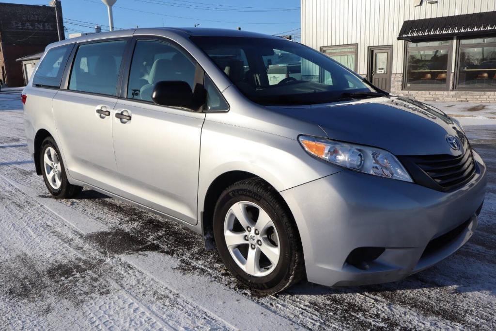 used 2017 Toyota Sienna car, priced at $15,995