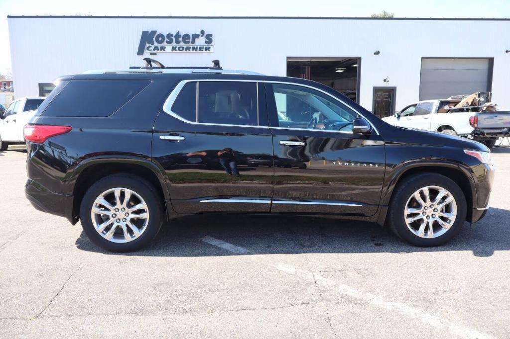 used 2019 Chevrolet Traverse car, priced at $22,995