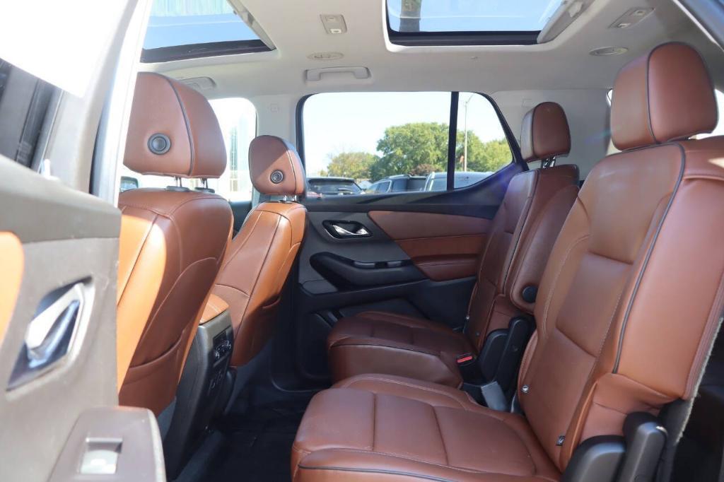 used 2019 Chevrolet Traverse car, priced at $22,995