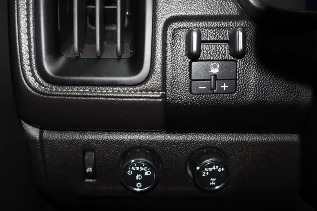 used 2020 GMC Canyon car, priced at $20,900