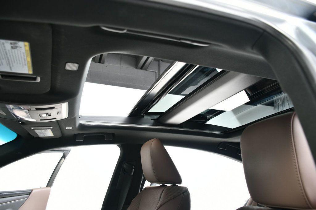 used 2022 Lexus ES 350 car, priced at $39,900