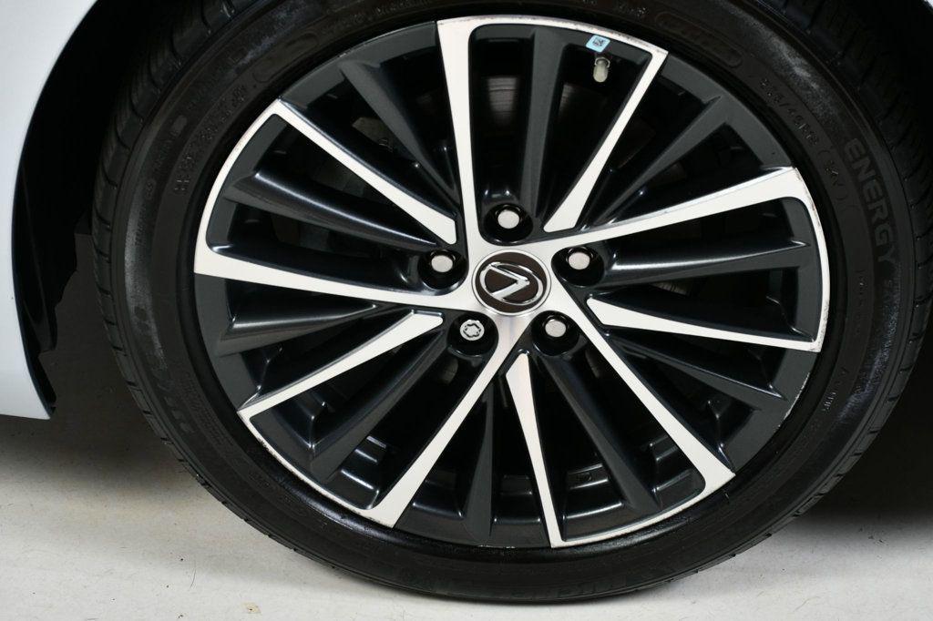 used 2022 Lexus ES 350 car, priced at $39,900