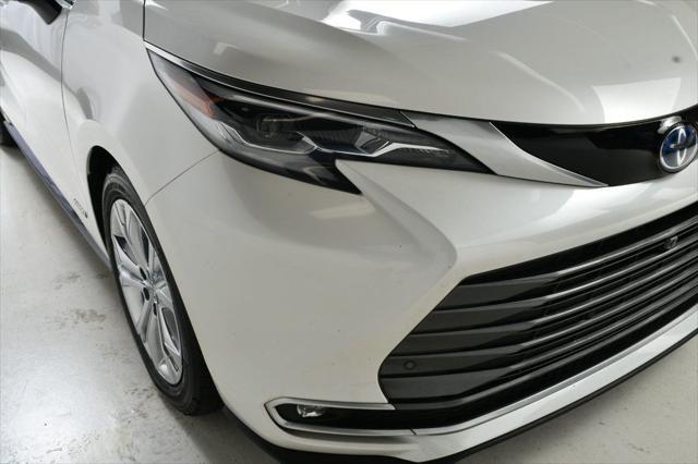 used 2021 Toyota Sienna car, priced at $39,900