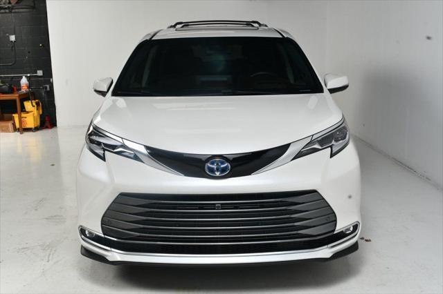 used 2021 Toyota Sienna car, priced at $39,900