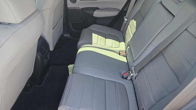 used 2022 Honda CR-V Hybrid car, priced at $27,499