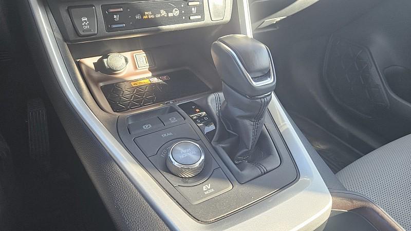 used 2024 Toyota RAV4 Hybrid car, priced at $35,495