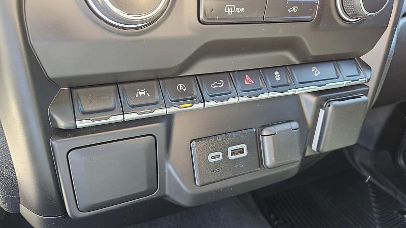 used 2024 Chevrolet Silverado 1500 car, priced at $40,997