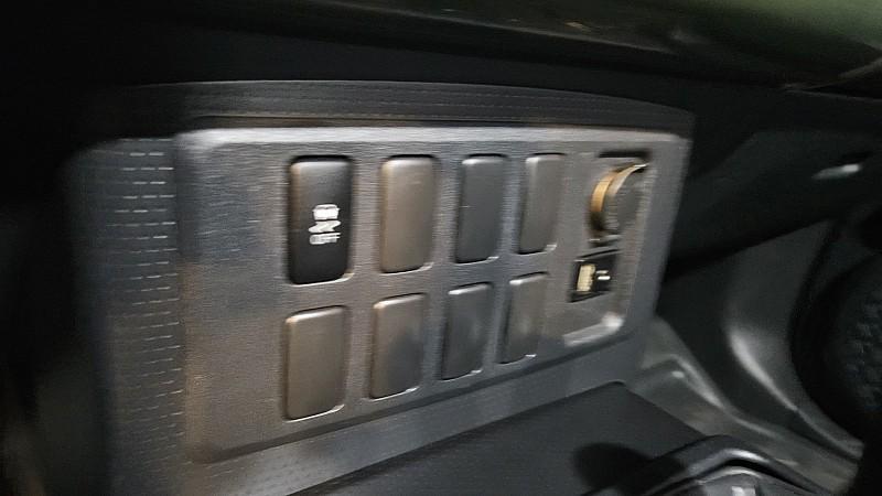 used 2014 Toyota FJ Cruiser car, priced at $28,999