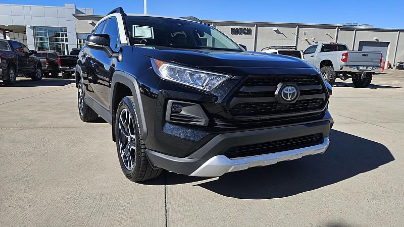 used 2020 Toyota RAV4 car, priced at $22,997