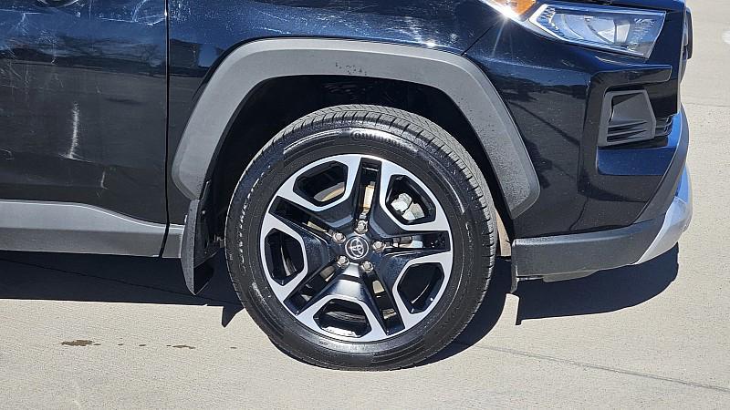 used 2020 Toyota RAV4 car, priced at $22,997