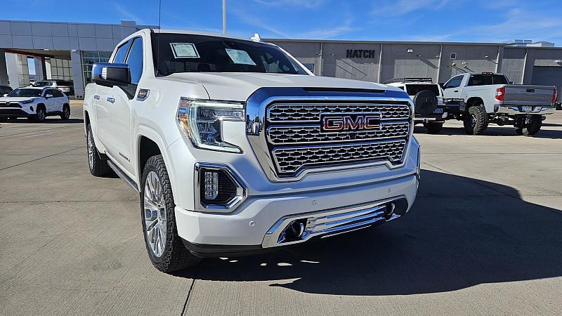 used 2022 GMC Sierra 1500 car, priced at $42,977