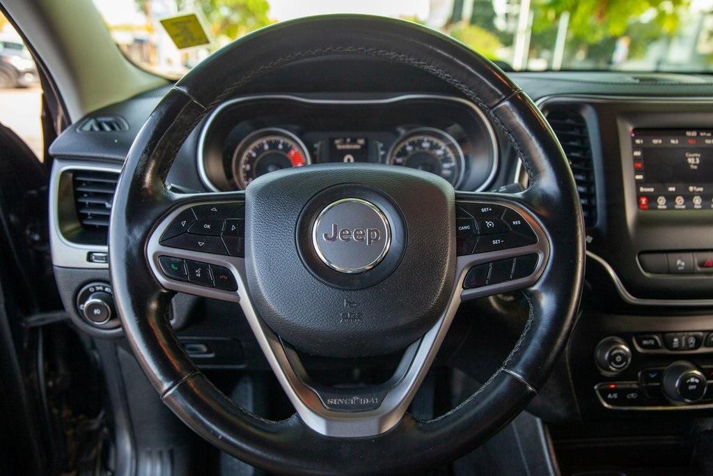 used 2019 Jeep Cherokee car, priced at $18,950