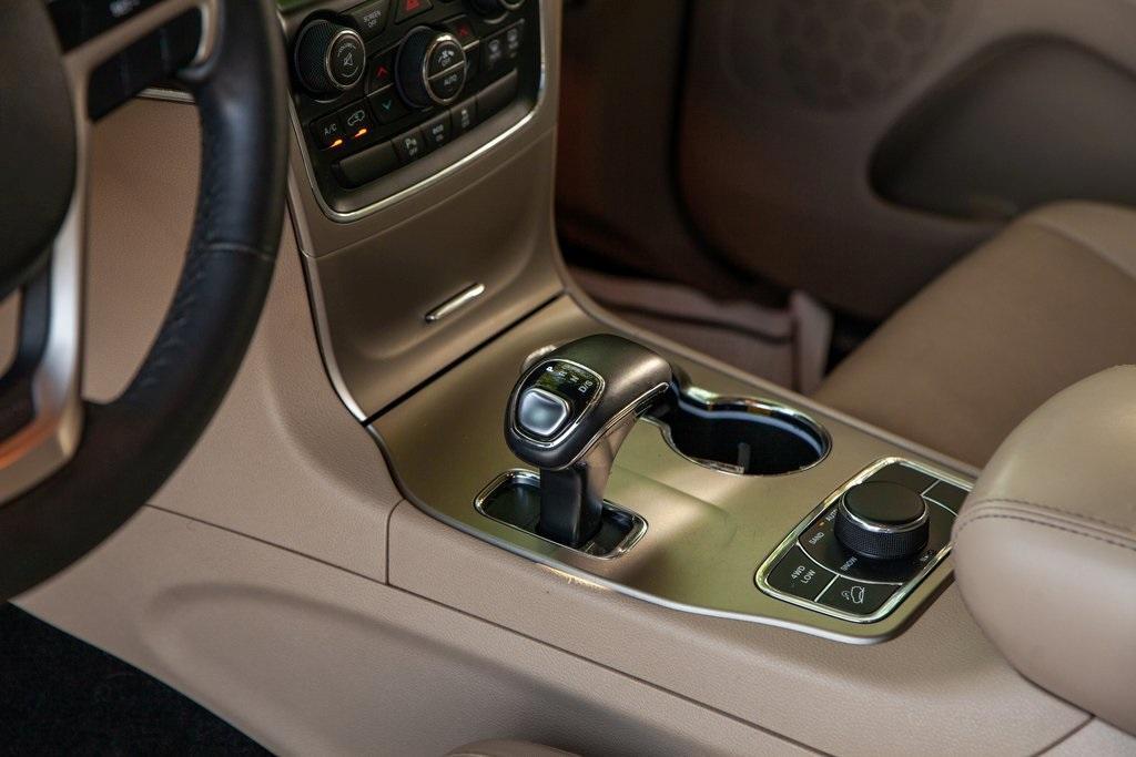 used 2014 Jeep Grand Cherokee car, priced at $12,950