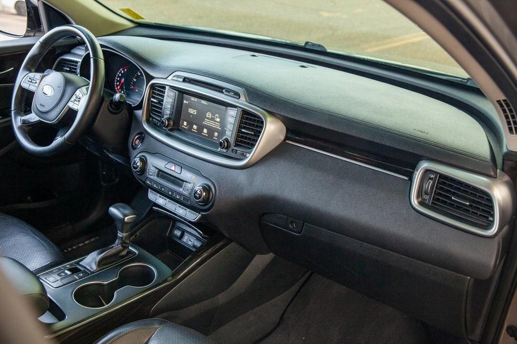 used 2019 Kia Sorento car, priced at $19,950