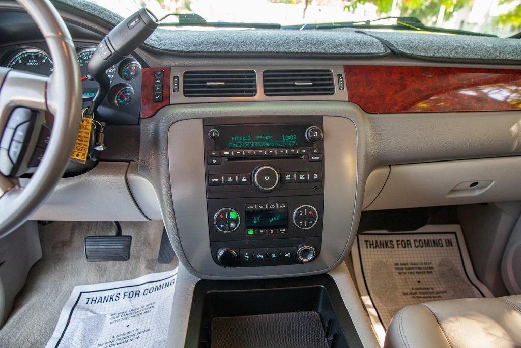 used 2010 GMC Yukon car, priced at $14,499