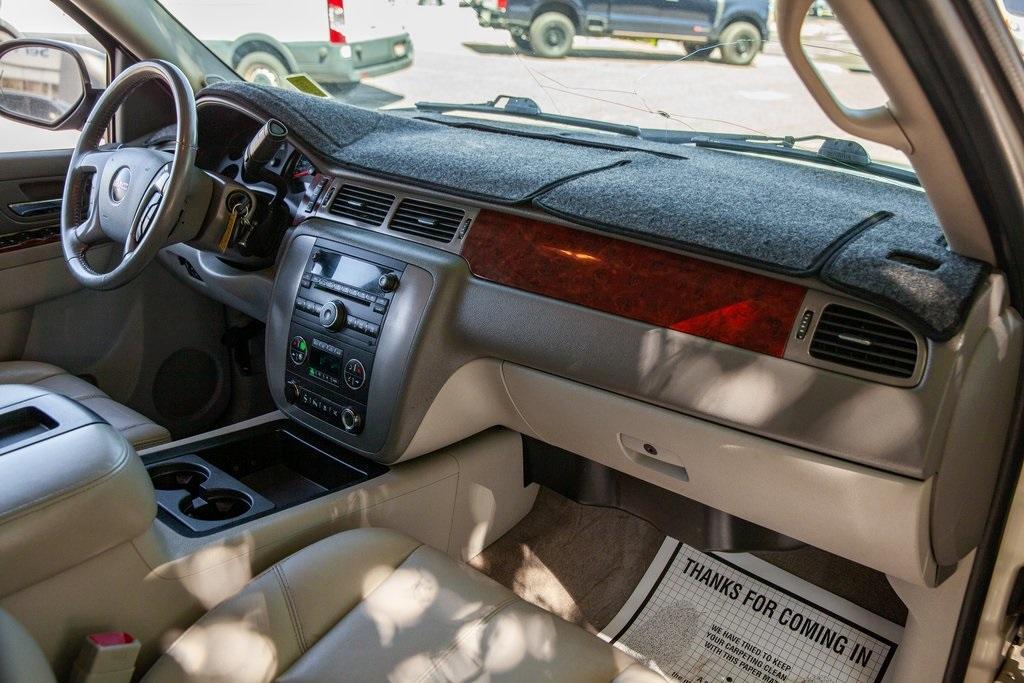 used 2010 GMC Yukon car, priced at $14,499