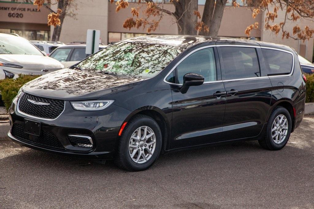 used 2023 Chrysler Pacifica car, priced at $26,950