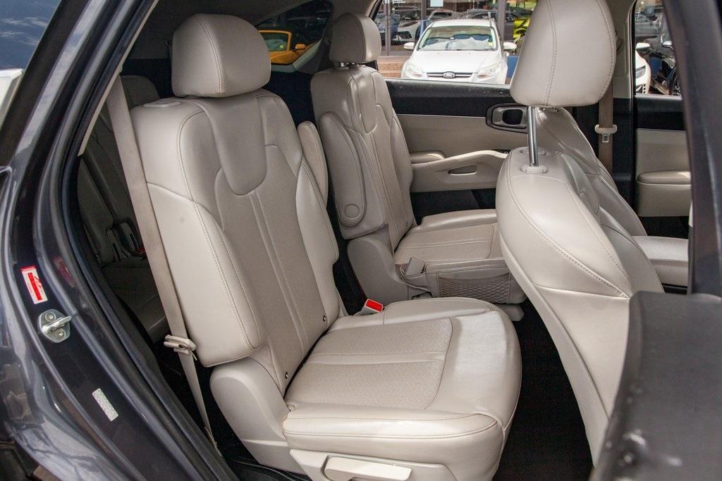 used 2021 Kia Sorento Hybrid car, priced at $25,499