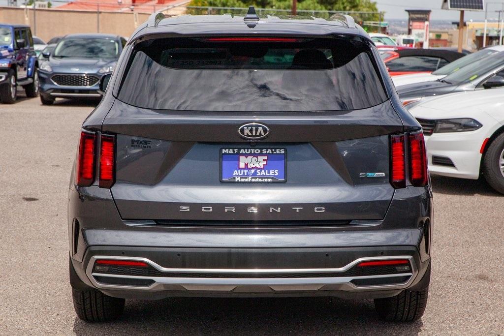 used 2021 Kia Sorento Hybrid car, priced at $25,499