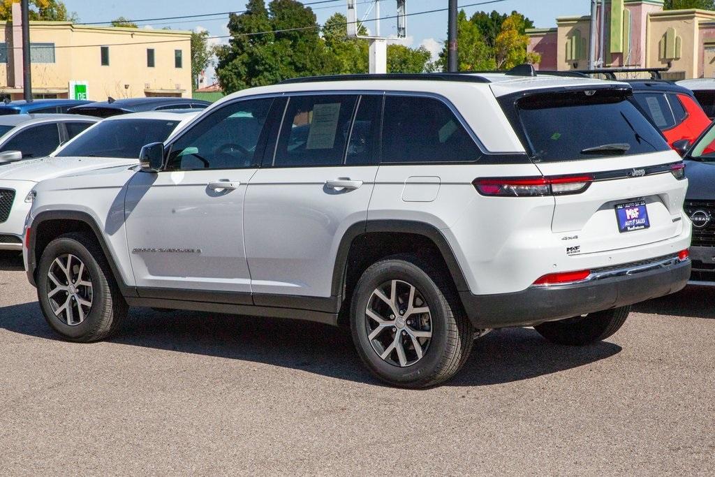 used 2025 Jeep Grand Cherokee car, priced at $43,950