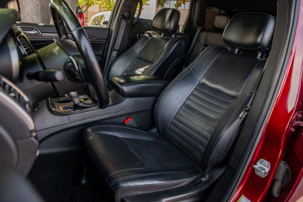 used 2020 Jeep Grand Cherokee car, priced at $24,499