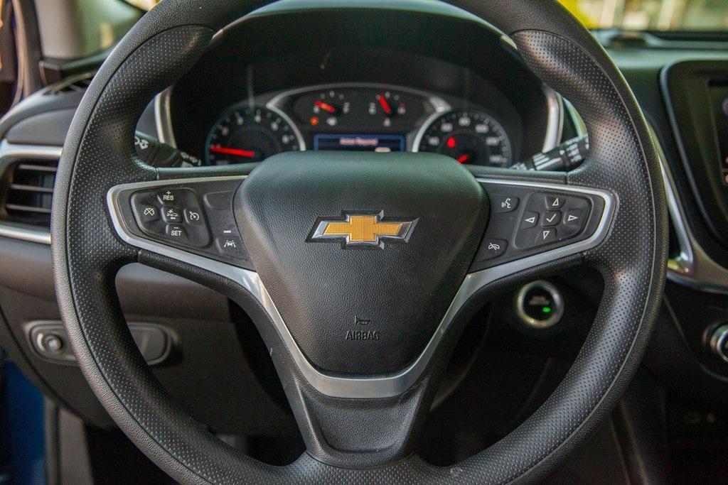 used 2022 Chevrolet Equinox car, priced at $17,499