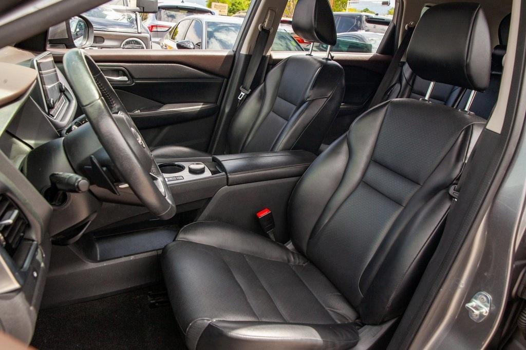 used 2022 Nissan Rogue car, priced at $18,499