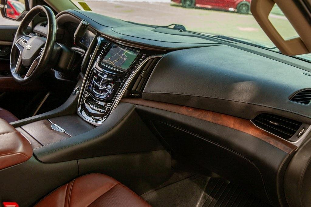 used 2020 Cadillac Escalade car, priced at $48,950