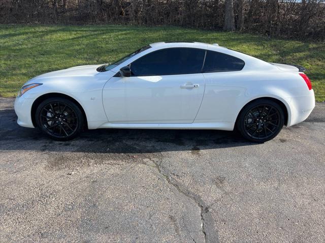 used 2015 INFINITI Q60 car, priced at $17,495