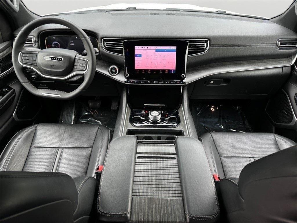 used 2023 Jeep Wagoneer car, priced at $43,378