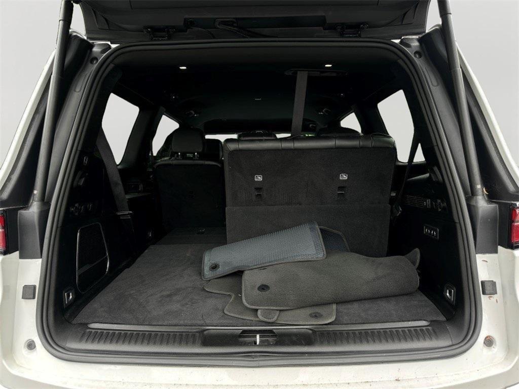 used 2023 Jeep Wagoneer car, priced at $43,378