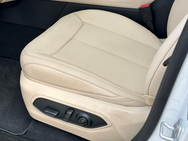new 2025 Jeep Grand Cherokee car, priced at $48,726