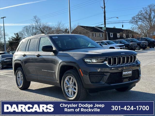 new 2025 Jeep Grand Cherokee car, priced at $40,799