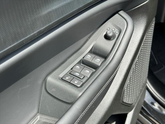 new 2025 Jeep Grand Cherokee L car, priced at $42,500