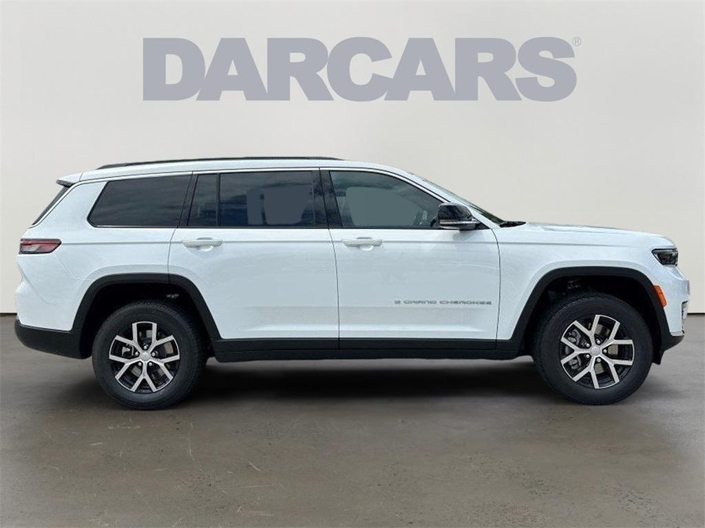new 2025 Jeep Grand Cherokee L car, priced at $48,000