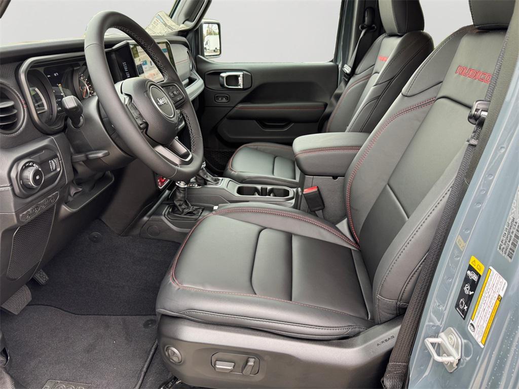 new 2025 Jeep Wrangler car, priced at $60,580