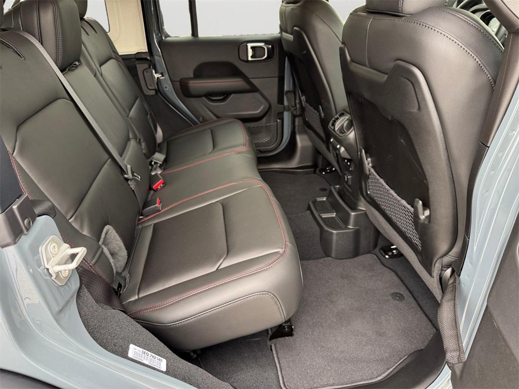 new 2025 Jeep Wrangler car, priced at $60,580