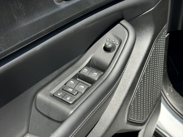 new 2025 Jeep Grand Cherokee car, priced at $45,280