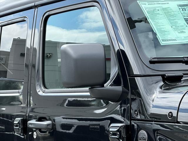 new 2025 Jeep Wrangler car, priced at $51,732
