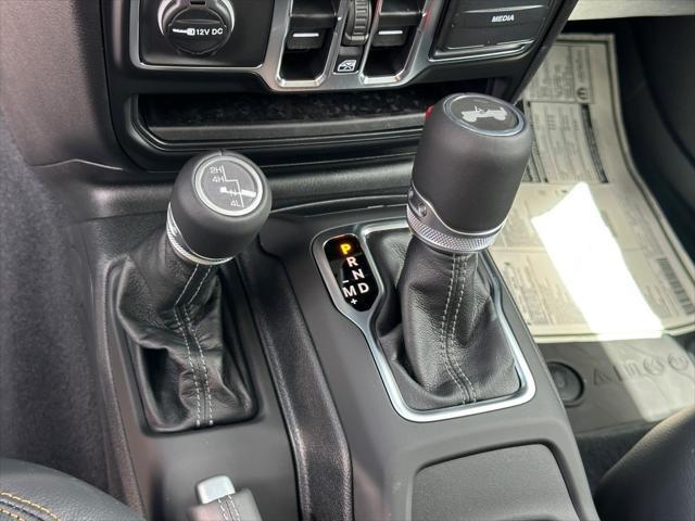 new 2025 Jeep Wrangler car, priced at $53,132