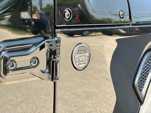 new 2025 Jeep Wrangler car, priced at $53,580