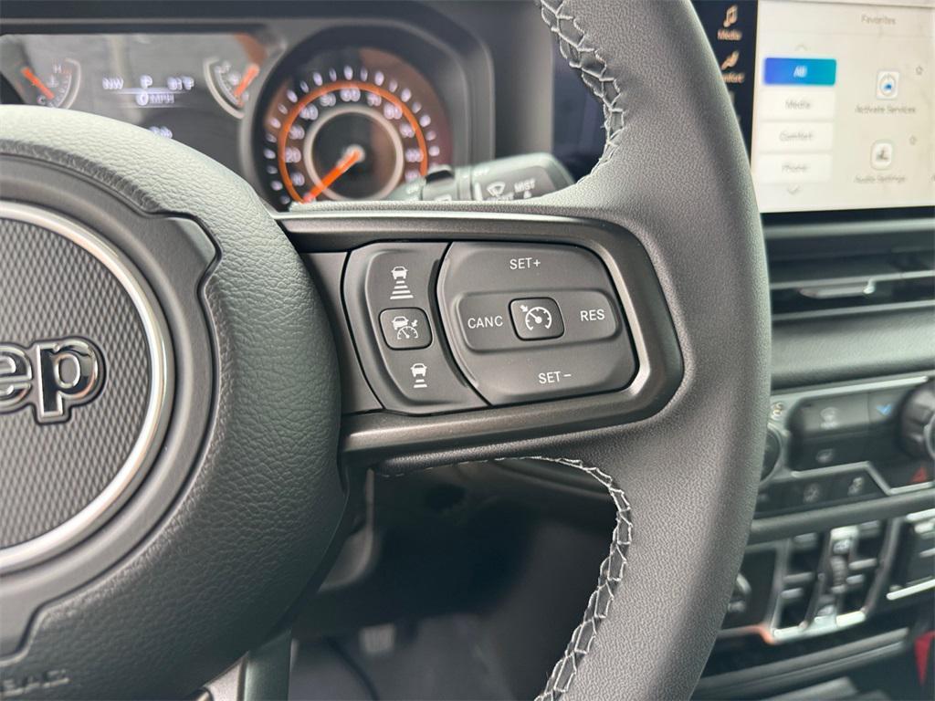 new 2025 Jeep Wrangler car, priced at $43,000